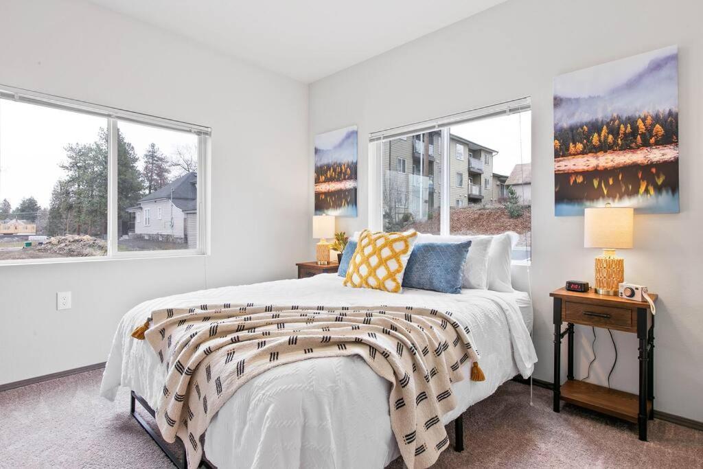 스포캔 Full Ada Unit - 2 Bed 2 Bath Unit Near Downtown 아파트 외부 사진
